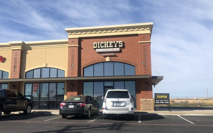 James Avery Moves Into Dickey's Barbecue