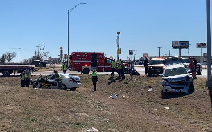 Equinox-Yaris Crash Injures Three Monday (LIVE! Photo/Matt Trammell