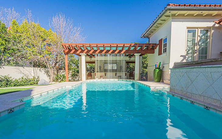 Real Estate Guide: See Inside this $1.35 Million Mediterranean Home