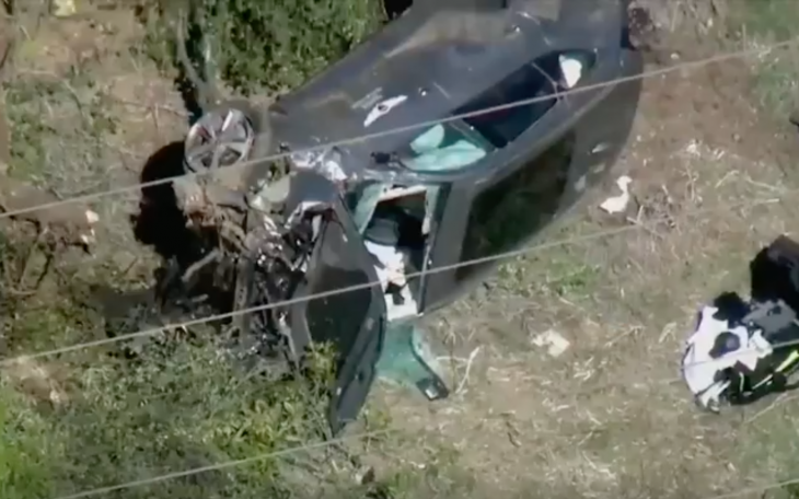 Tiger Woods Crashes Car (FOX 5 Atlanta)