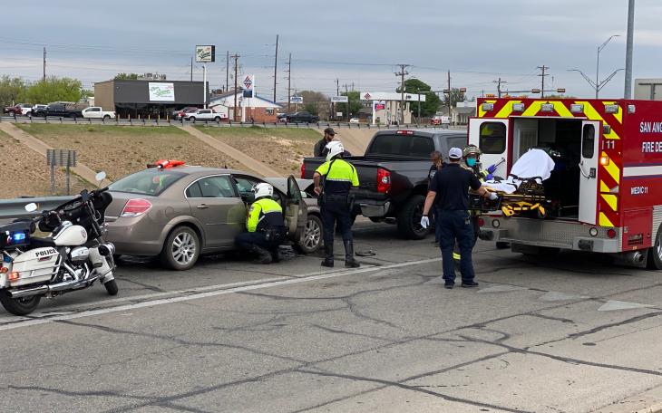 Three Vehicle Crash Including Cattle Trailer (LIVE! Photo/James Bougliny)