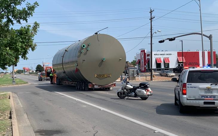 Oversized Load Takes Out Power Line (LIVE! Photo/Matt Trammell)