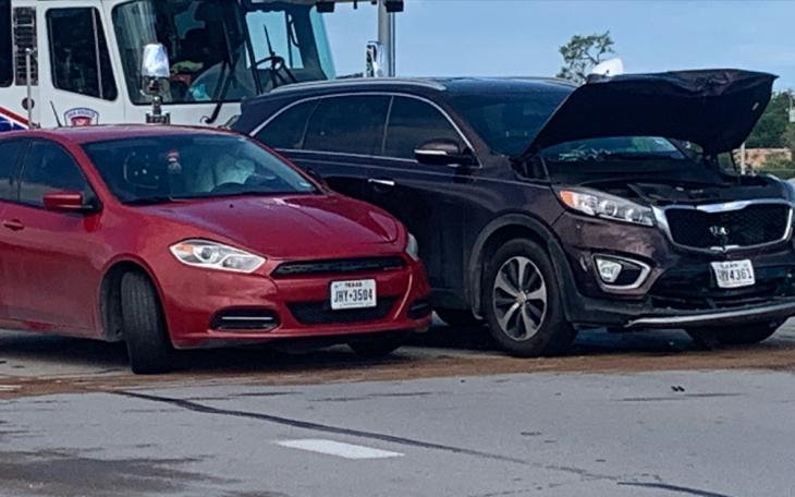 Drama Leads to Accident on Houston Harte | Live Photo Matt Trammell