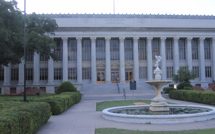 Tom Green County Court house