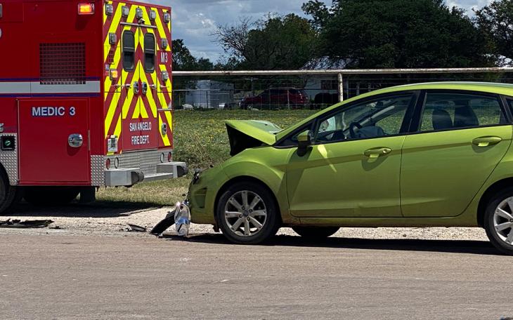 Driver Injured In Pruitt Dr. Crash | Live Photo James Bouligny