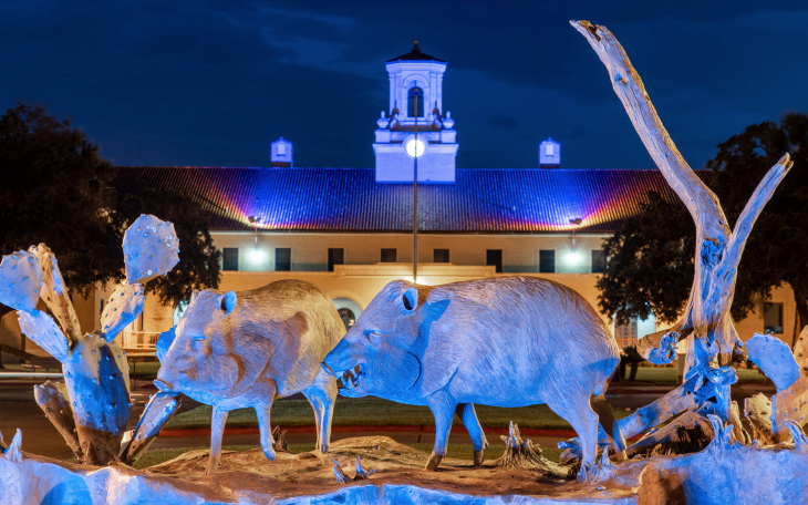 Texas A&amp;M Kingsville Lit in Blue for World Teachers Day (Contributed/Texas A&amp;M)