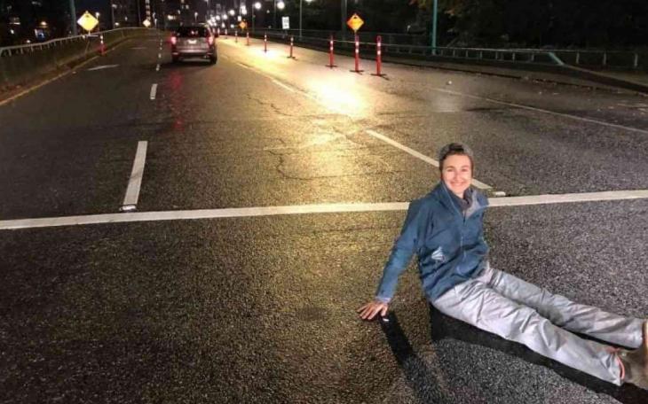 Tara glued herself to the pavement