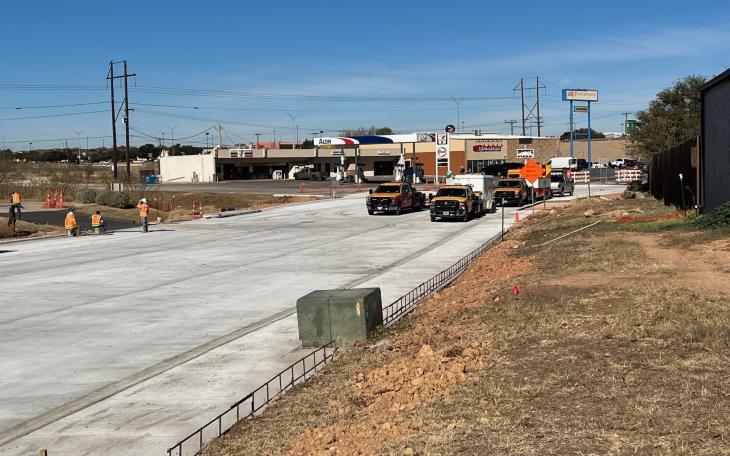 Workers Put Finishing Touch on Southwest Blvd Concrete (Live! Photo/Yantis Green)