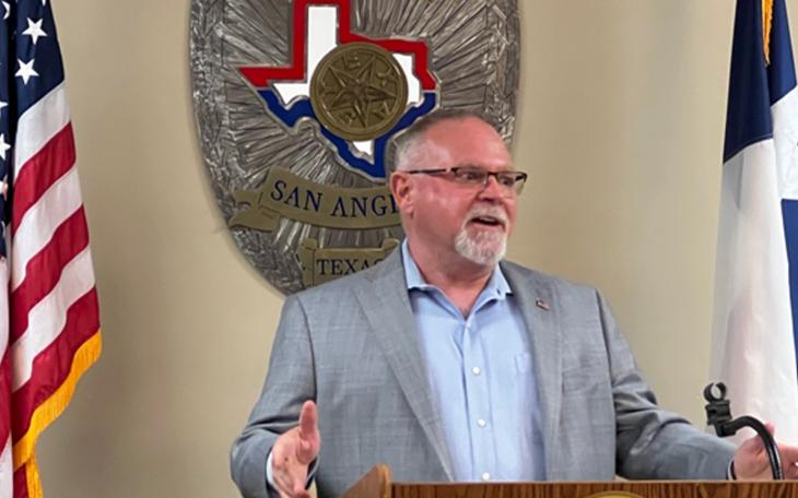 Detective Tom Daniel retires from the San Angelo Police Department.