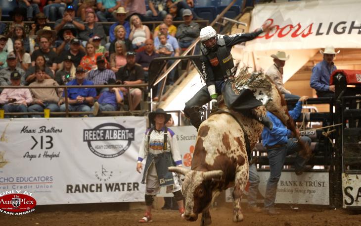 Ky Hamilton at 90th Annual Sna Angelo Rodeo's X-Treme Bulls