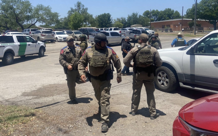 Shooting in Uvalde at Elementary School