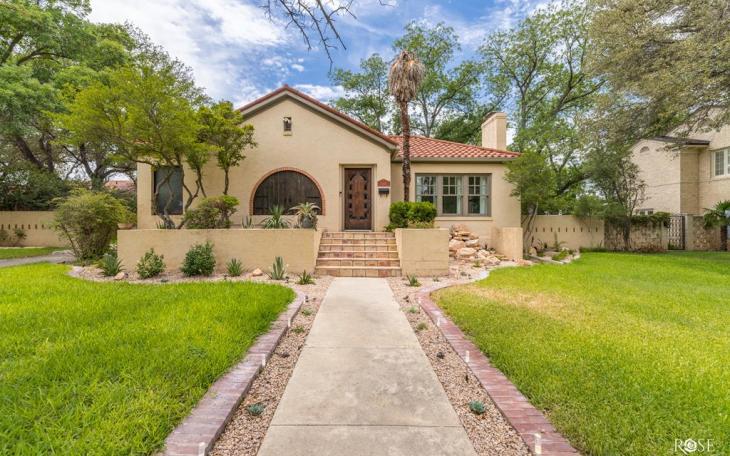 Spanish style on an iconic street