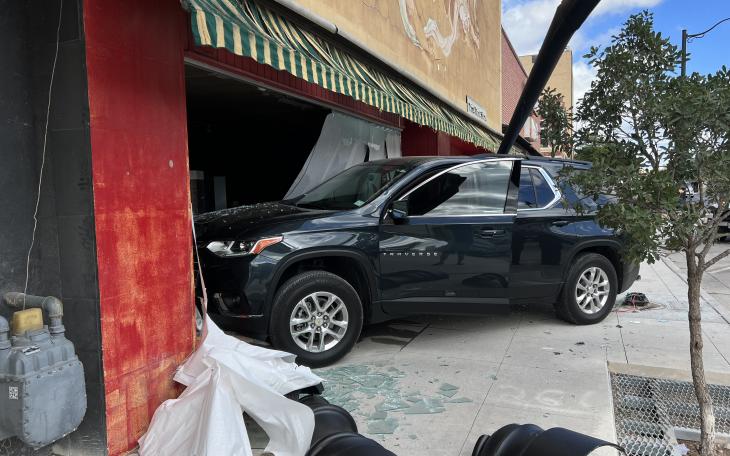 Car Crashes Into Building in Downtown San Angelo on Sep. 17, 2022