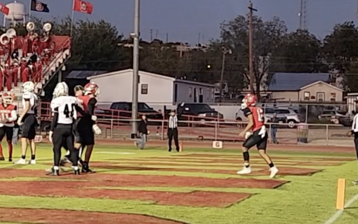 Sonora Quarterback Jaime Buitron runs in one of four touchdowns against Forsan.