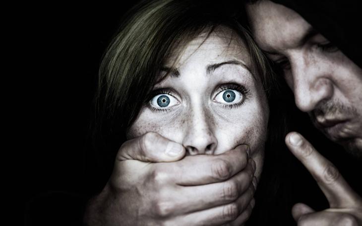 Threatening to Publish Intimate Visual Material is a Crime (Courtesy/brodenmickelsen)