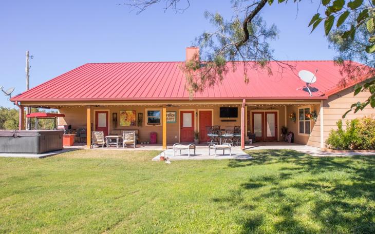 Large home on acreage in Christoval