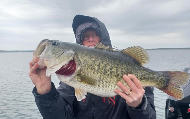 Robert Greer 12.67 bass/Ivie (Courtesy/TPWD)