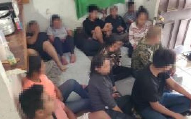 28 Illegal Migrants in Laredo Stash House (Courtesy/CBP)