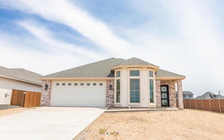 Real Estate: New Construction in New Neighborhood