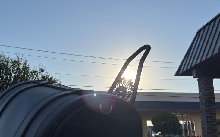 Sun Through an Indian Head Sissy Bar (LIVE! Photo/Yantis Green)