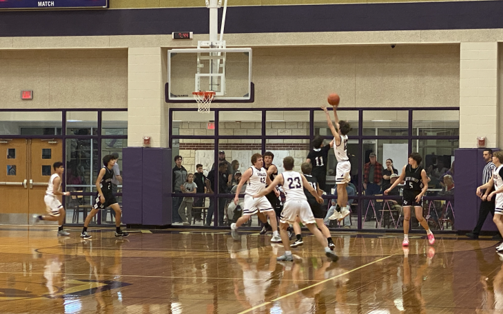 The Sterling City Eagles beat the Water Valley Wildcats, 53-35.