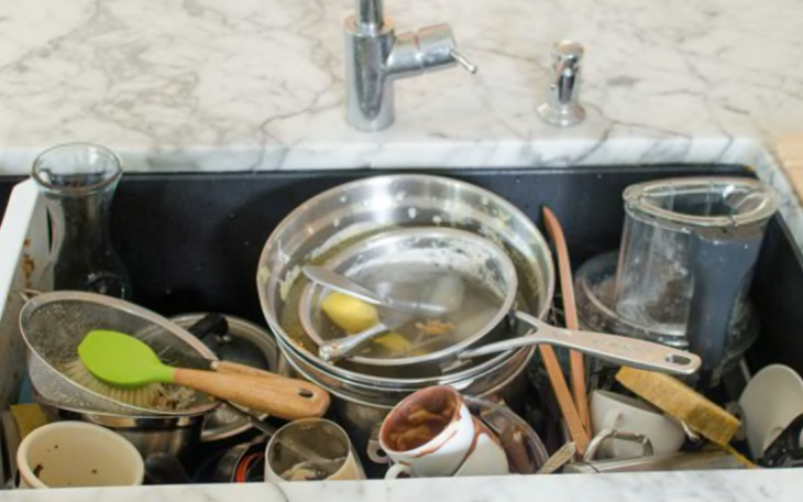 Dirty Dishes Restaurant (Courtesy kitchen)