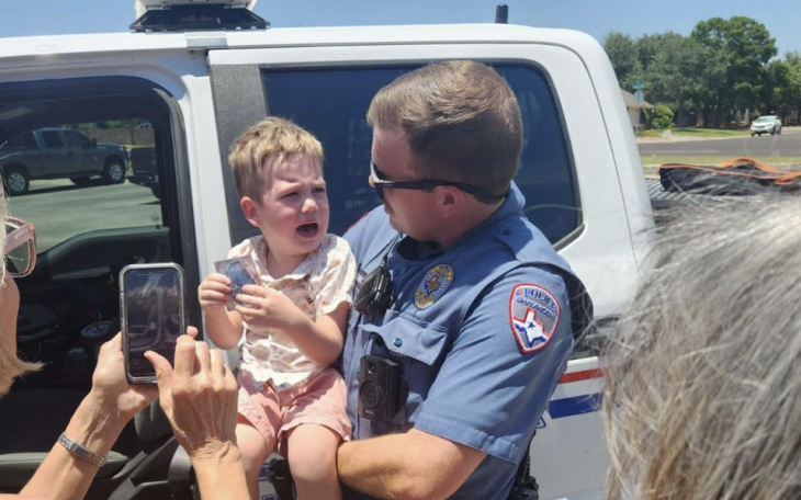 Officer Hamilton saves 3-year-old
