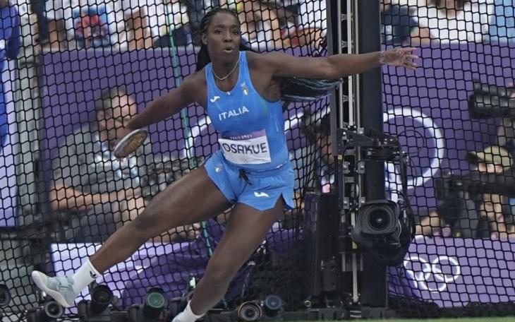 Daisy Osakue has qualified for the finals in women's discus at the Olympics in Paris.