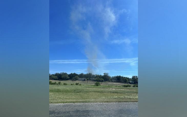 A fire broke out at a home in the 2600 block of Parkview Drive at about 4 p.m. Three fire trucks responded, and the fire was extinguished before the home was fully engulfed in flames.