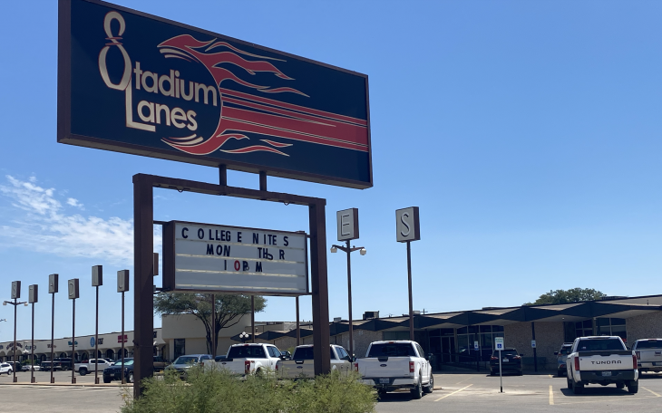 Stadium Lanes Bowling Alley