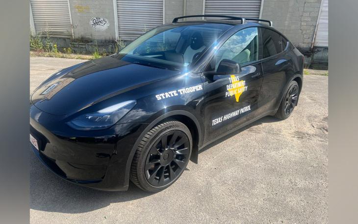 Belgian Cop Decks Out Tesla in Texas DPS Colors Out of Love for Lone Star State