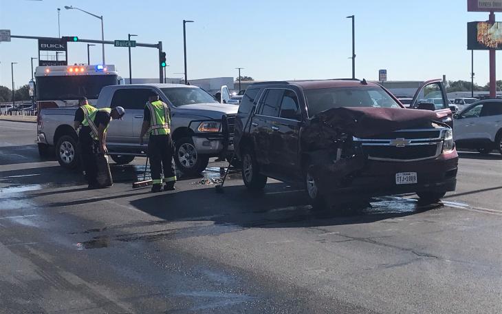 Crash Shuts Down Busy San Angelo Intersection