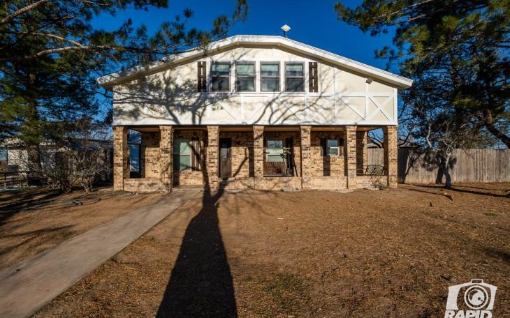 Large Home on Acreage Towards Mertzon