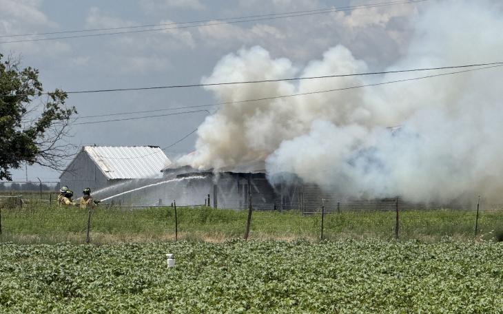 Firefighters responded to the report of a structure fire Saturday afternoon on FM 1223 outside San Angelo.