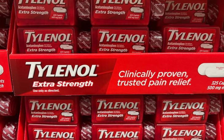 Boxes of Tylenol on a store shelf in Miami, Florida on Sept. 23, 2025. Michele Eve Sandberg/Sipa USA via REUTERS