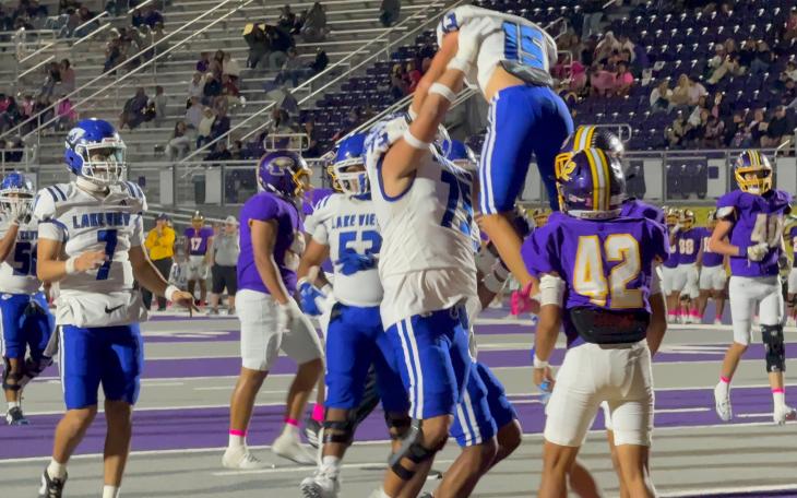 The Lake View Chiefs celebrate a touchdown at Pecos on Thursday, Oct. 23, 2025.