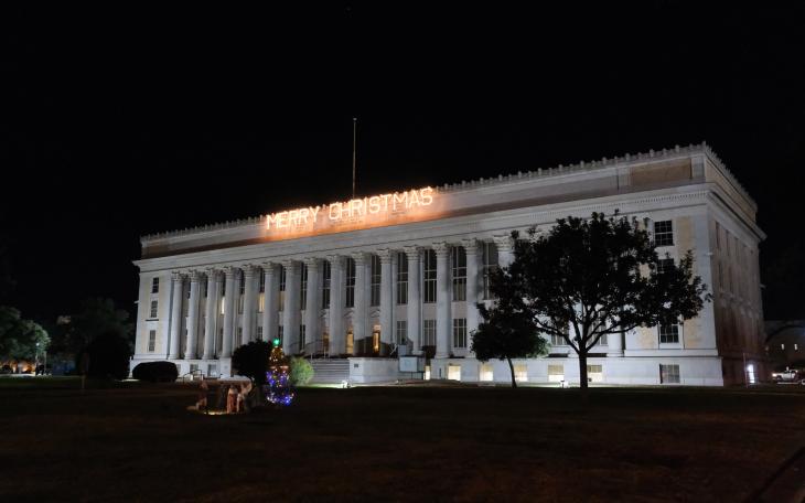 Tom Green County Court House decorated for Christmas in 2025.