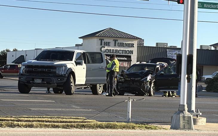 Crash on Knickerbocker