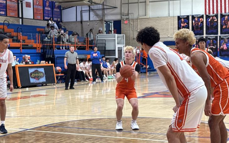 Central Bobcats' Micah Smith shoots a free throw against Canutillo during the 2025 Doug McCutchen Basketball Tournament
