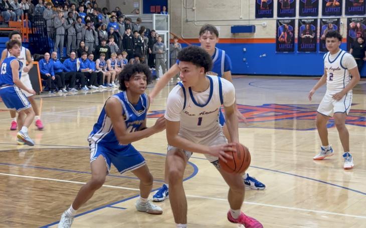 Central Bobcats' TK Taylor in action against Frenship