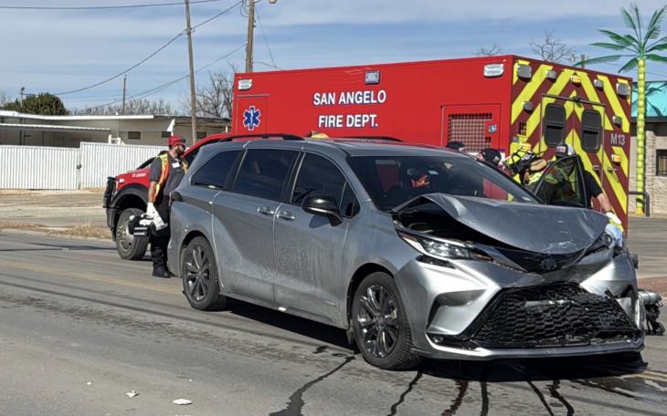 Crash at 19th St and Chadbourne St on Wednesday, Jan. 28, 2026