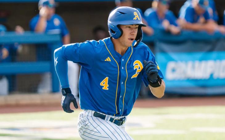 After a red-hot performance at the plate last weekend, Angelo State senior Austin Beck was named the National Hitter of the Week.