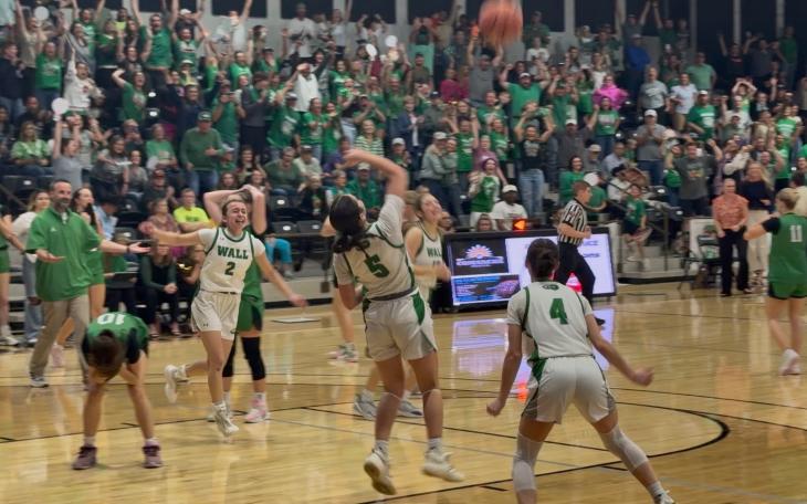 The No. 1-ranked Wall Lady Hawks survived a furious fourth-quarter comeback by No. 6 Paradise on Tuesday to punch their ticket to the state championship game with a 54-51 win.