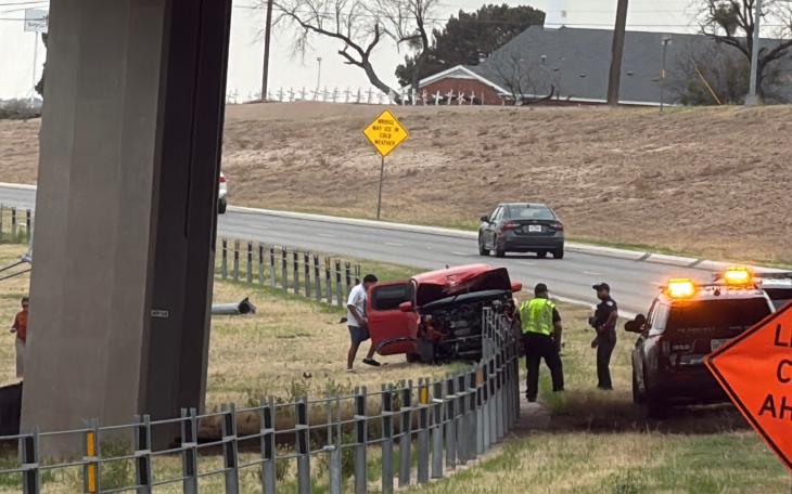A crash on the Houston Harte Expressway on Wednesday morning is slowing traffic in both directions.