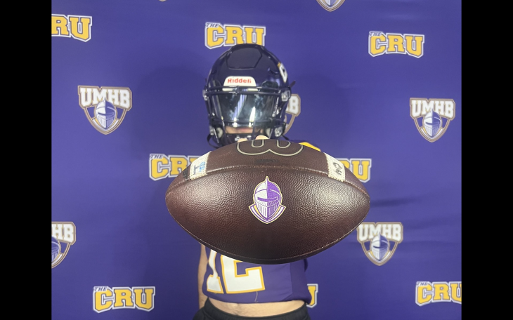 Lake View's Izaiah Rios has received a college football offer from the University of Mary Hardin-Baylor.