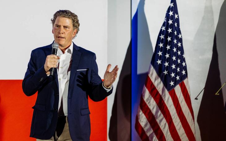 Bo French speaks at a Lone Star Liberty PAC rally at The Angry Elephant in San Antonio on Thursday, May 21, 2025. Chris Stokes for Texas Tribune