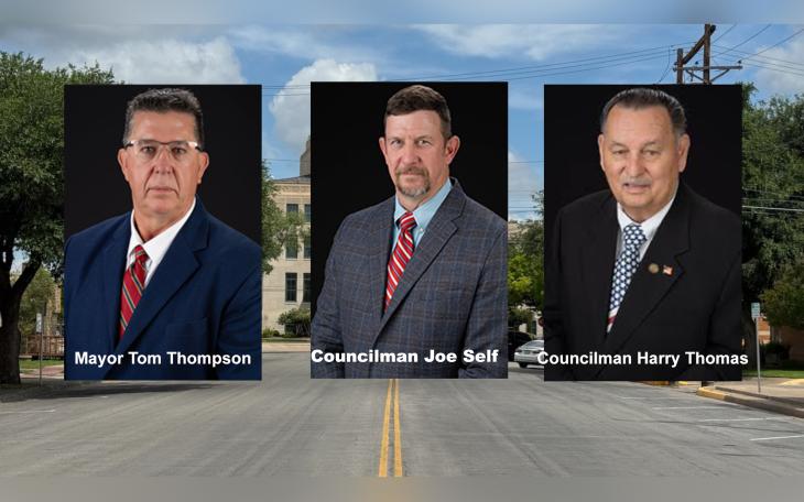 San Angelo Mayor Tom Thompson, Councilmen Joe Self and Harry Thomas