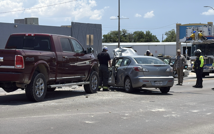 Crash on North Chadbourne &amp; East 15th Street