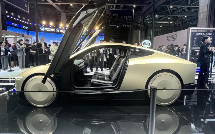 Tesla's Cybercab makes its debut at the 8th China International Import Expo in Shanghai, China, on Nov. 5, 2025.