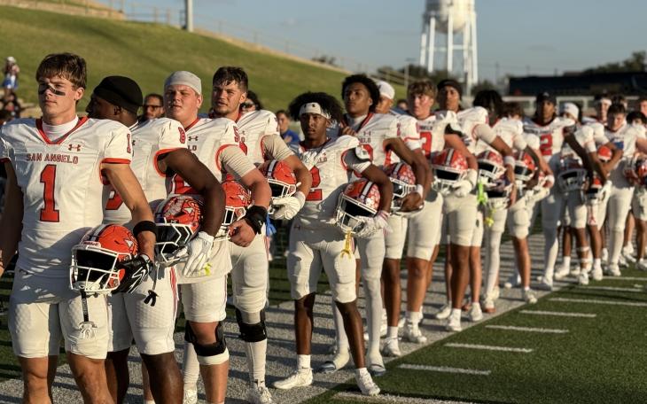 The San Angelo Central Bobcats before the match with El Paso Montwood in Andrews, Texas on Sept 18, 2026